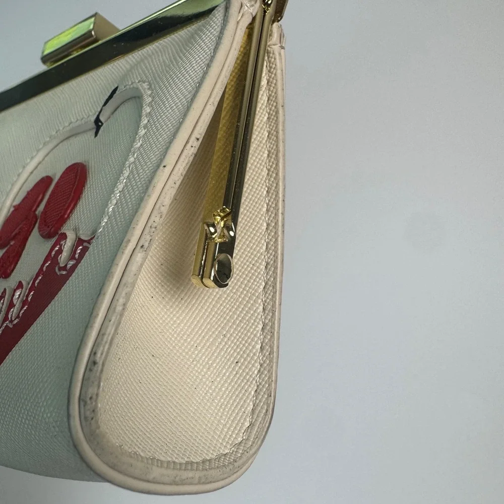 Disney Loungefly Snow White Poison Apple Kisslock Wallet Cream Red Faux Leather